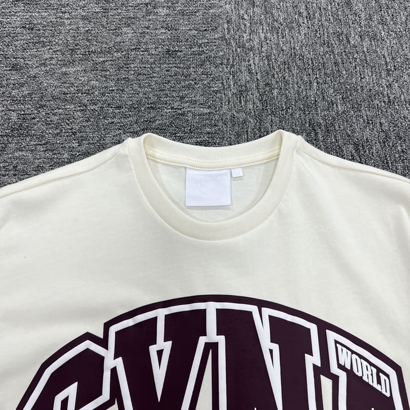 Camiseta Syna World College