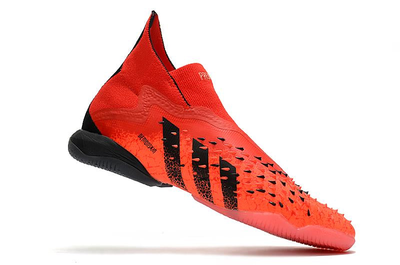 Chuteira Predator Freak 3 Futsal