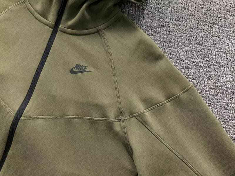 Jaqueta Nike Tech Fleece Verde 2023
