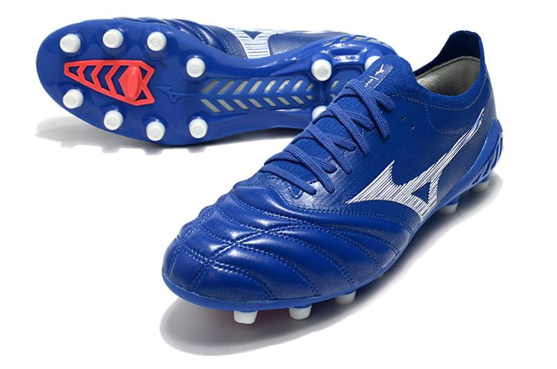 Chuteira MORELIA NEO III Campo