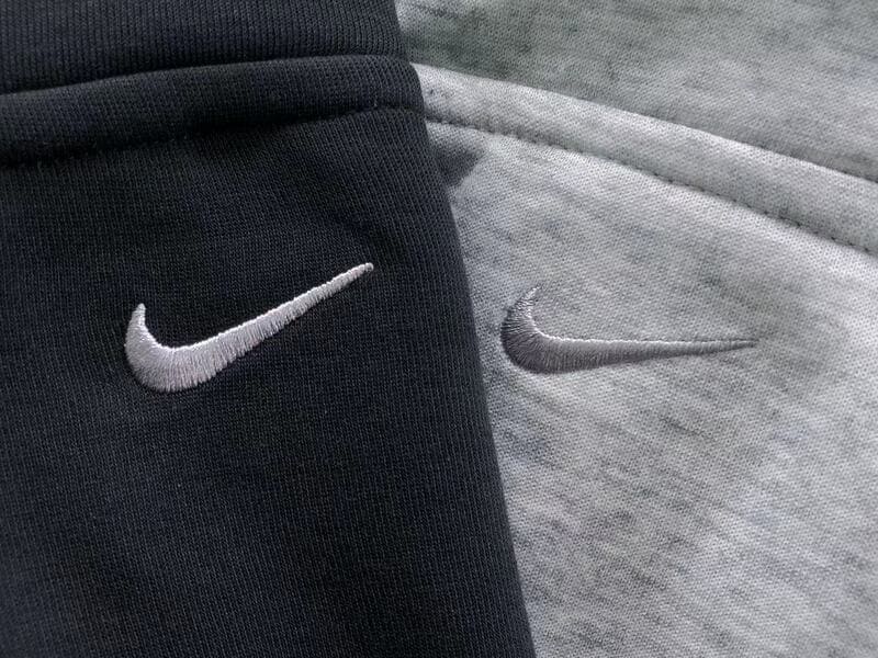 Conjunto Nike tech Fleece Kobe Bryant Cinza