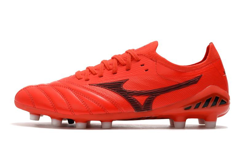 Chuteira MORELIA NEO III Campo