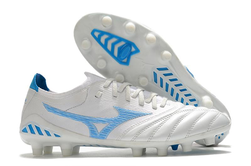 Chuteira MORELIA NEO III Campo