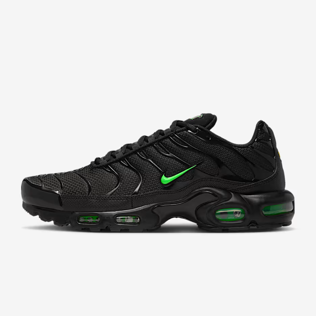 Nike Air Max Plus Tn Black Green Strike