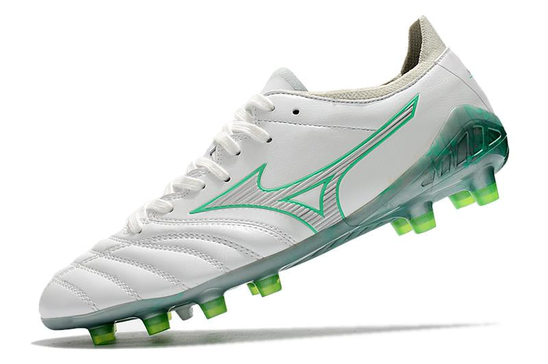 Chuteira Morelia NEO III PRO Campo