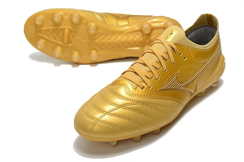 Chuteira MORELIA NEO III Campo