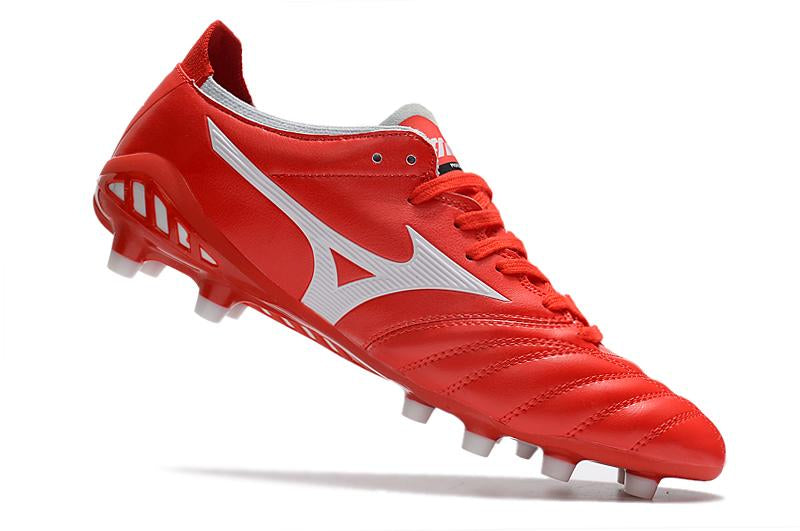Chuteira Morelia NEO III PRO Campo