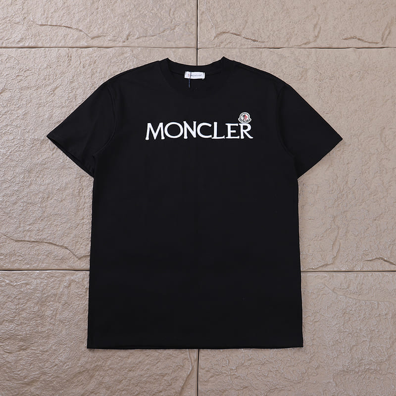 Camiseta Moncler Enfant Logo Preta