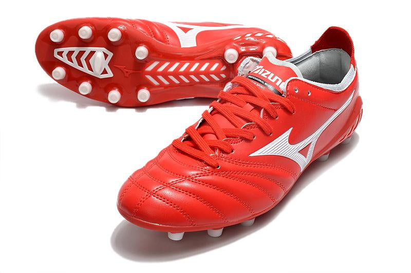 Chuteira Morelia NEO III PRO Campo