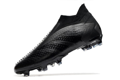 Chuteira Predator Accuracy Campo