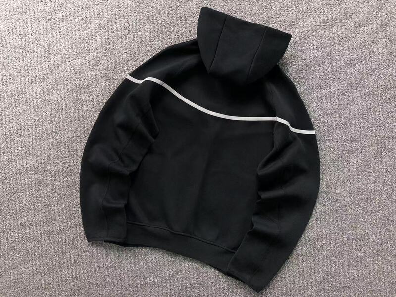 Conjunto Nike Tech Fleece Preto (Reflective)