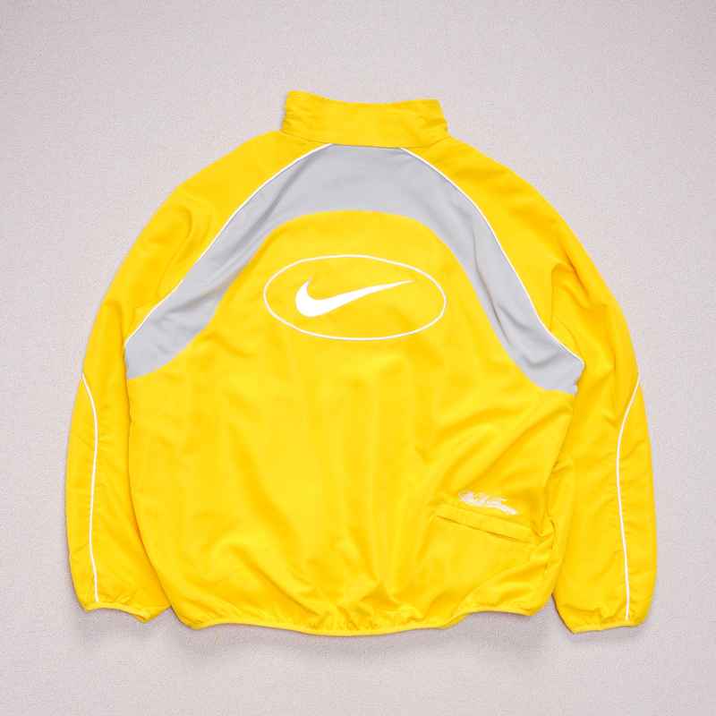 Conjunto Supreme x Nike Track Amarelo