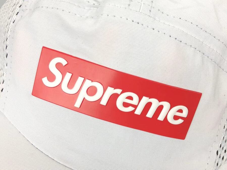 Boné Supreme Mesh Side Panel Camp Branco