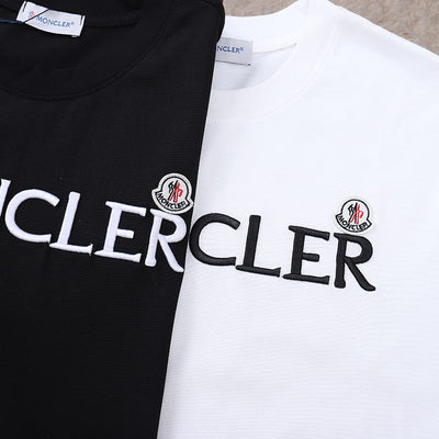 Camiseta Moncler Enfant Logo Preta