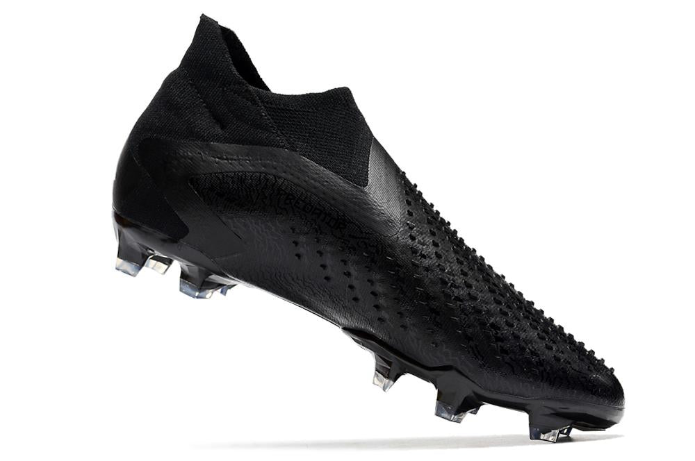 Chuteira Predator Accuracy Campo