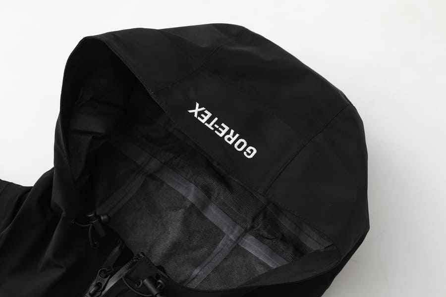 Jaqueta Supreme x Vanson GORE-TEX Shell Black