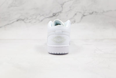 Jordan 1 Low Triple White
