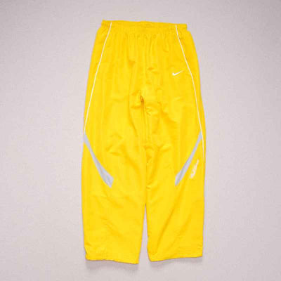 Conjunto Supreme x Nike Track Amarelo