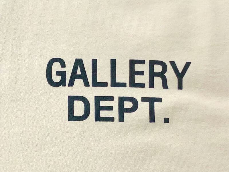 Camiseta Gallery Dept Souvenir Creme