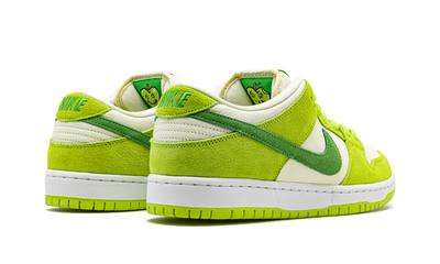 Nike SB Dunk Low Pro Sour Apple