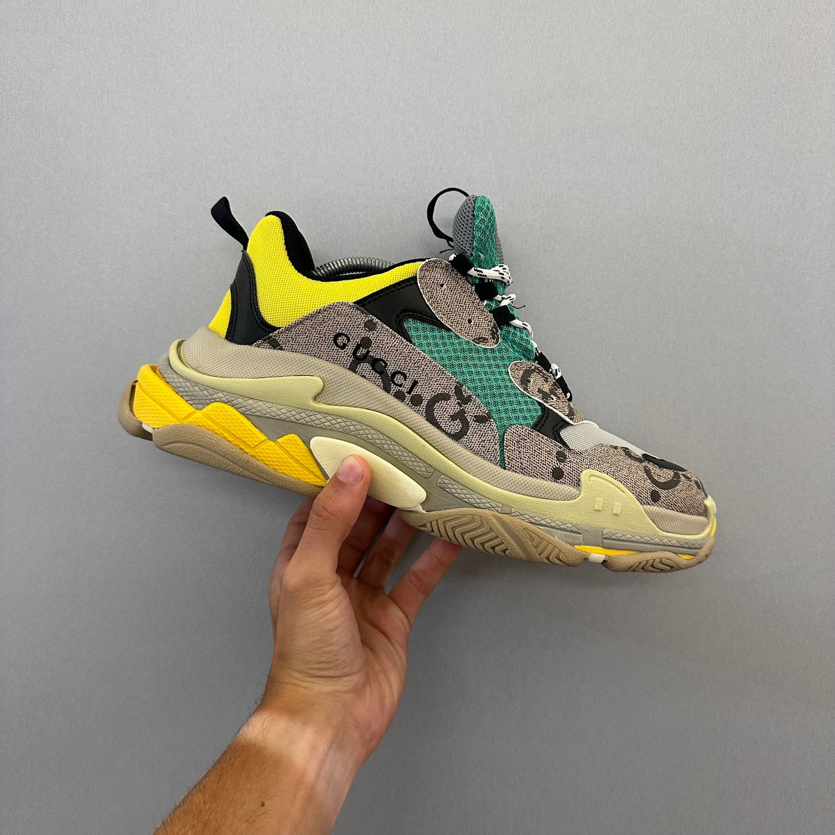 Gucci X Balenciaga The Hacker Project Triple S Beige Green Yellow (Pronta Entrega)