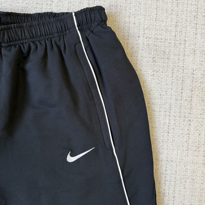 Conjunto Supreme x Nike Track Preto