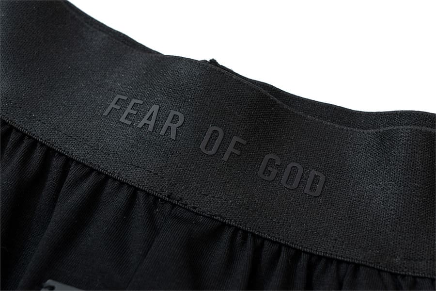 Shorts Fear Of God Essentials Preto