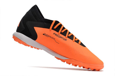 Chuteira Predator Accuracy 3 Society