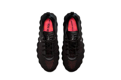 Nike Mind 002 Black Hyper Crimson Preto